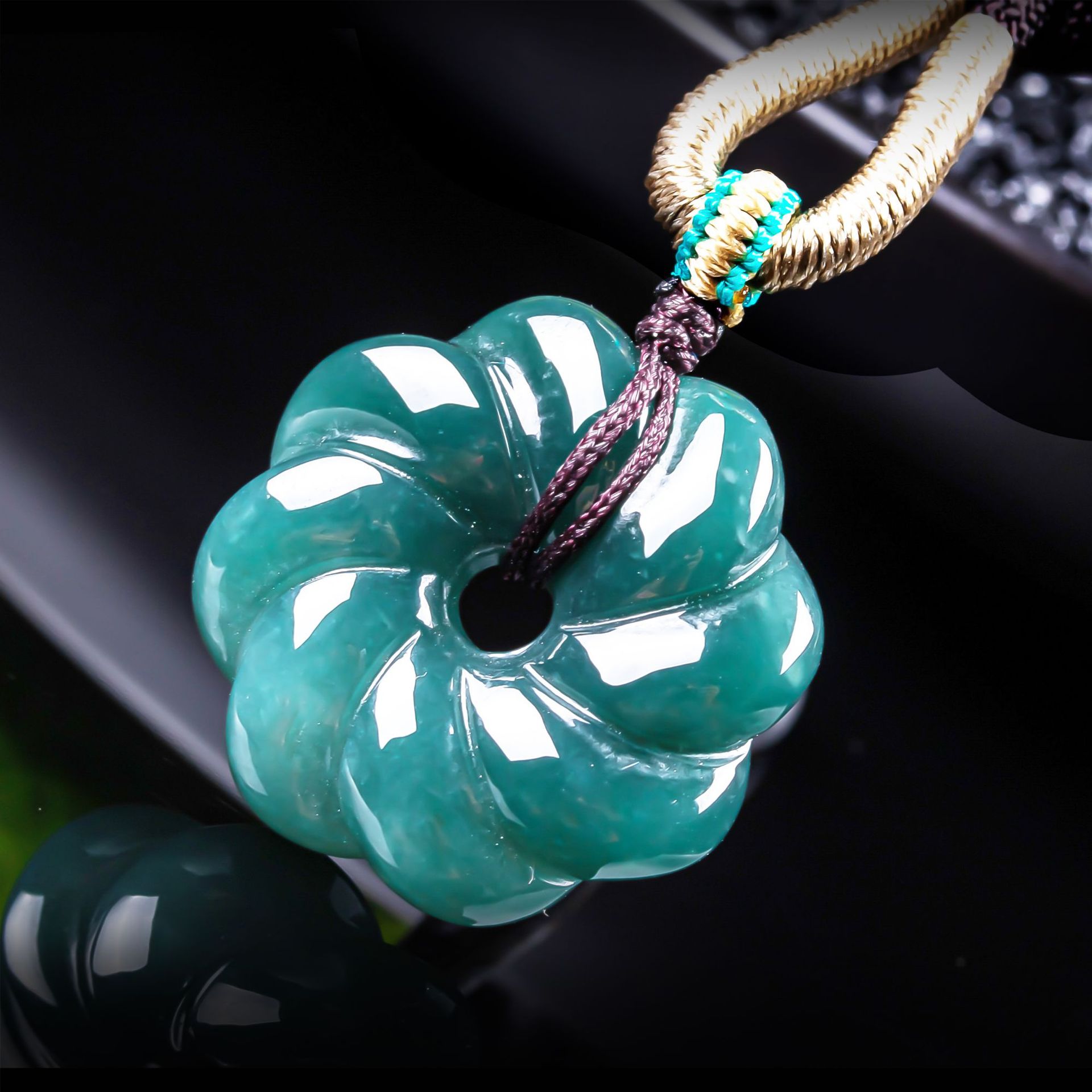 Natural Burmese Jadeite Flower - огляд і ціна Women Accessories Jewelry