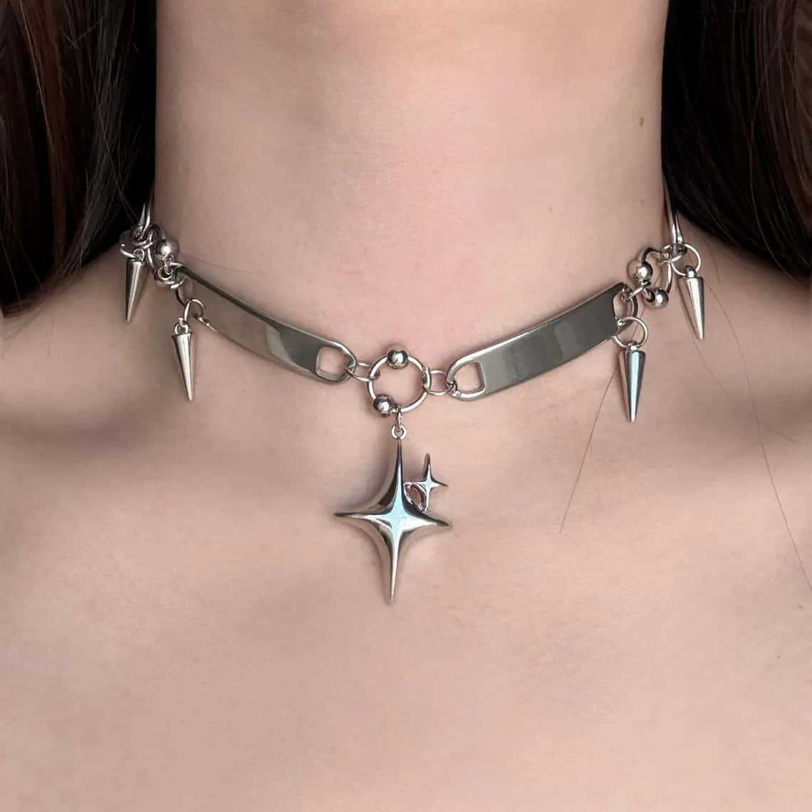 Punk Star Riveted Choker,Rock  - огляд і ціна Women'S Y2K Accessories