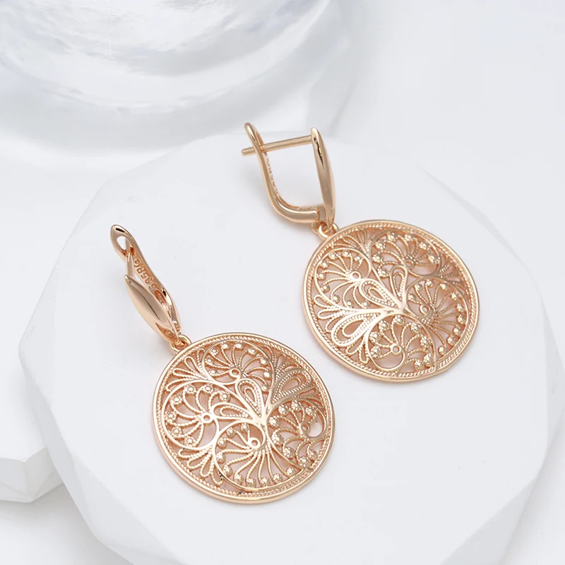 Wbmqda Hollow Metal Flower Lon - огляд і ціна Women Accessories Dubai