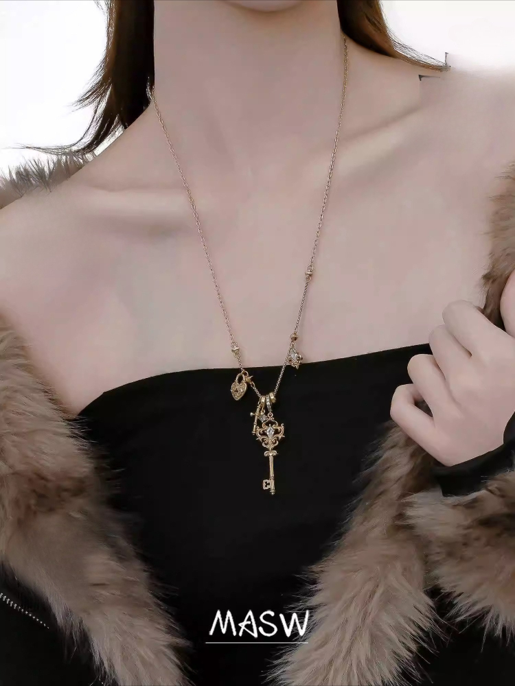 MASW Original Design Luxury Vi - огляд і ціна Women'S Accessories Trends 2026