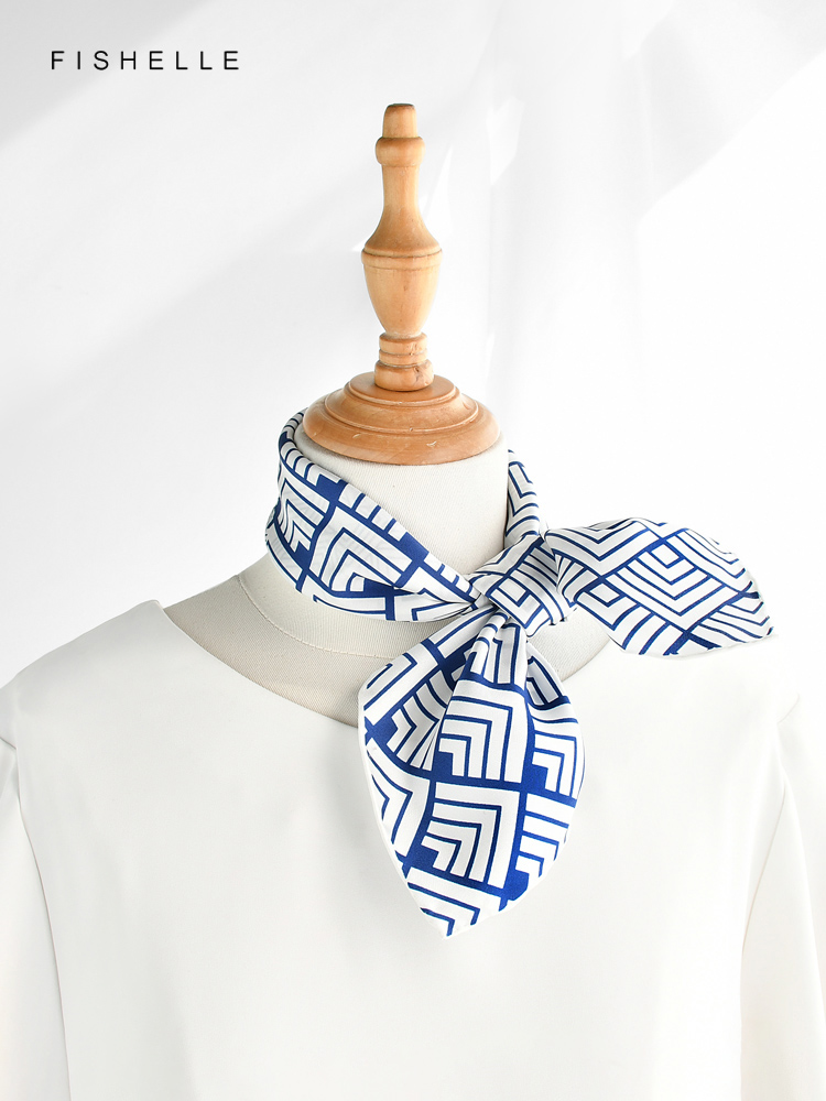 Geometric printed real silk tw - огляд і ціна Silk Scarf Square
