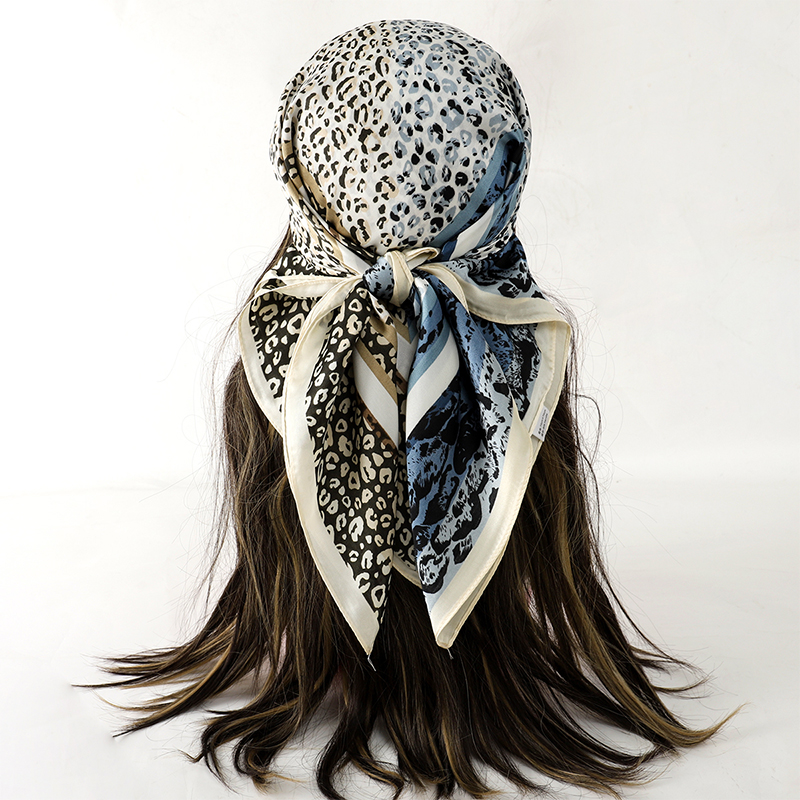 Luxury Silk Shawl Fat Cat Squa - огляд і ціна Silk Scarf Square
