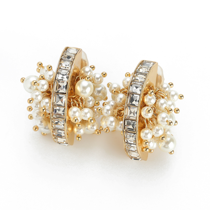 Vintage White Crystal Pearl Ea - огляд і ціна Women Accessories Dubai